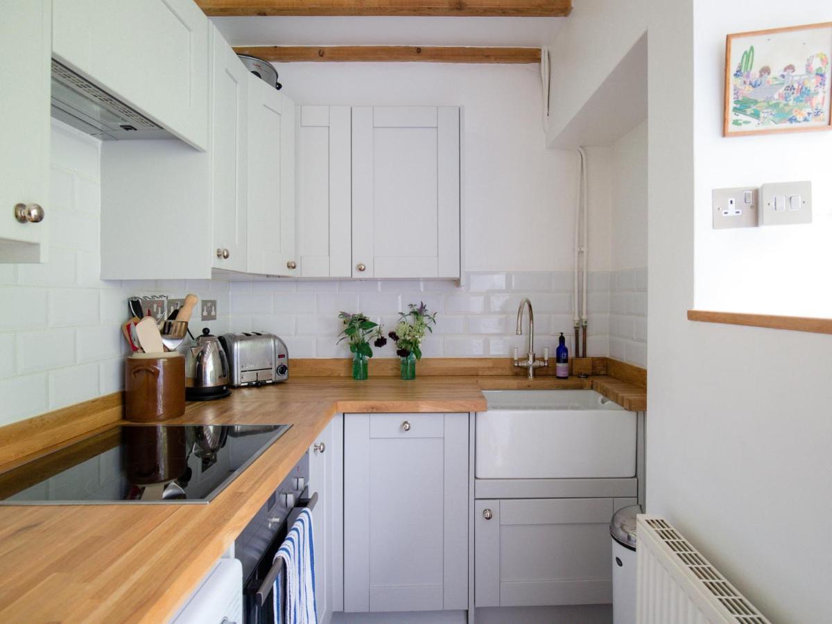 Lily Cottage Great Tew Ngoại thất bức ảnh